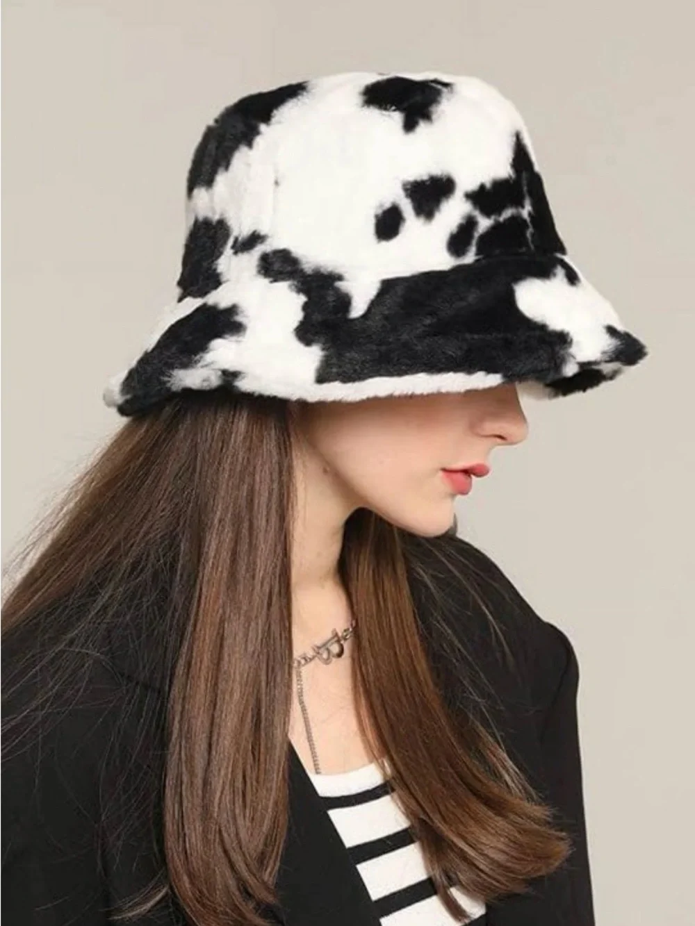 Faux Fur Cow Print Bucket Hat - Black & White